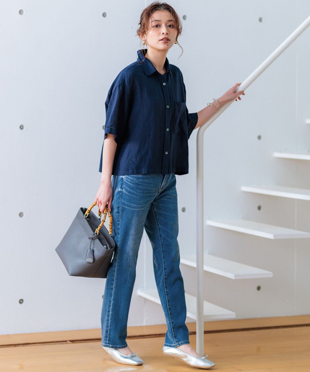 23区 【洗える】LIBECOリネン クロップド シャツ 