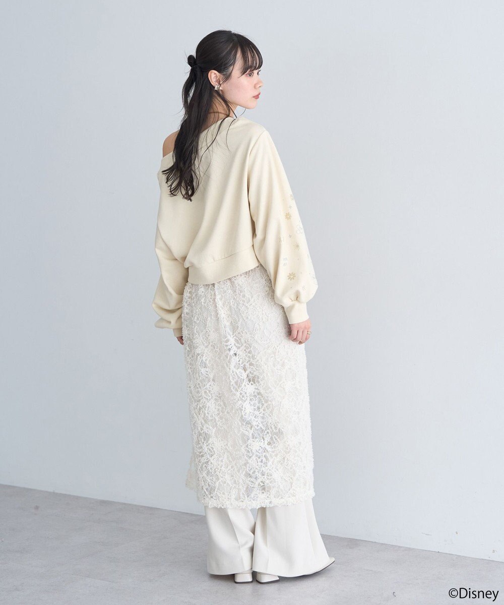 earth music&ecology 【予約】Disney/キラキラモチーフ刺繍オフショルスウェット 