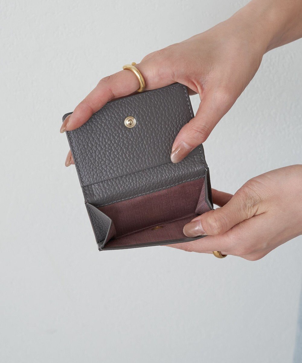 russet 《soeru》モノグラムプレート三つ折りウォレット(SO-397) 