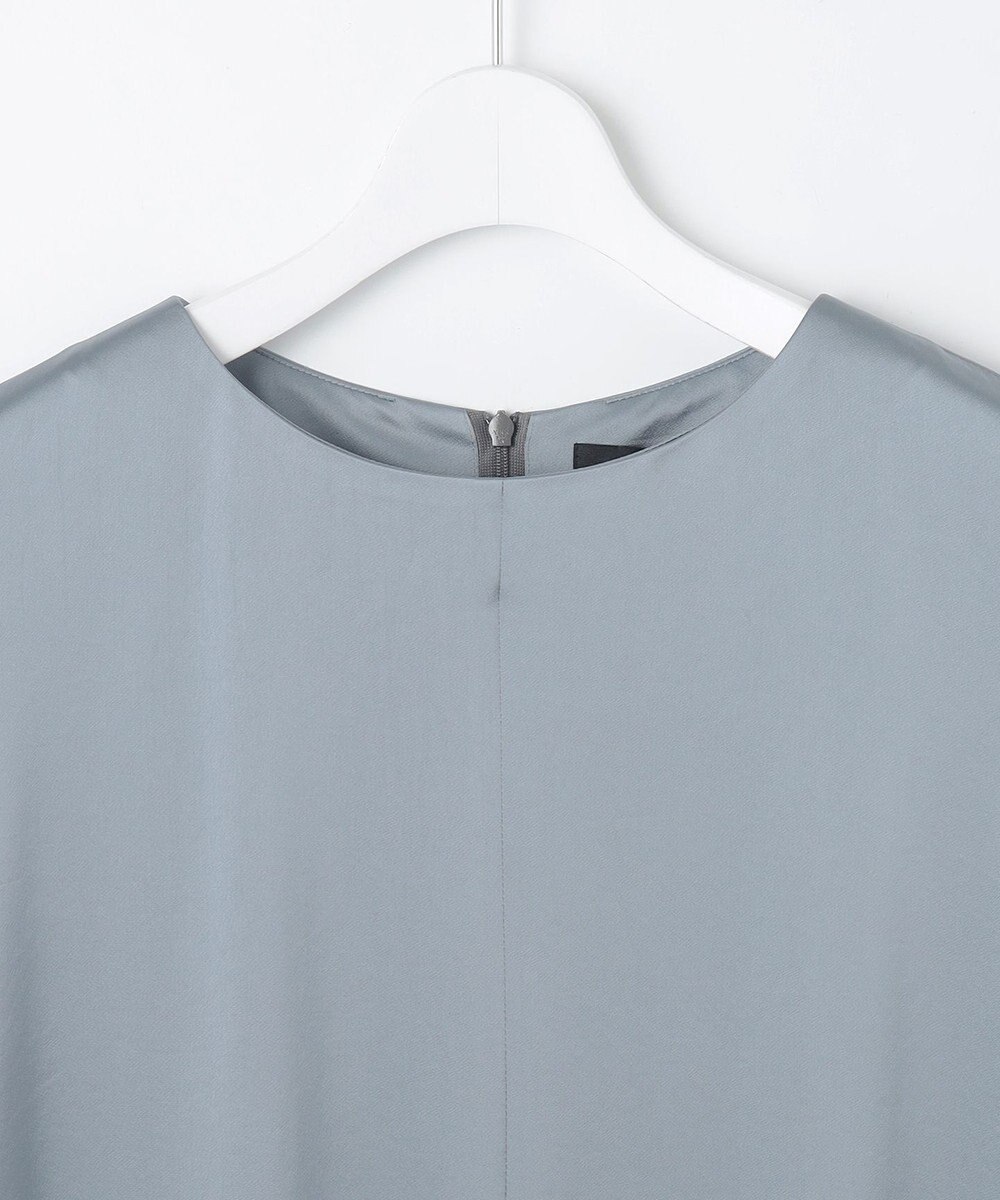 自由区 【Exclusive】シャイニーサテン ドレス 