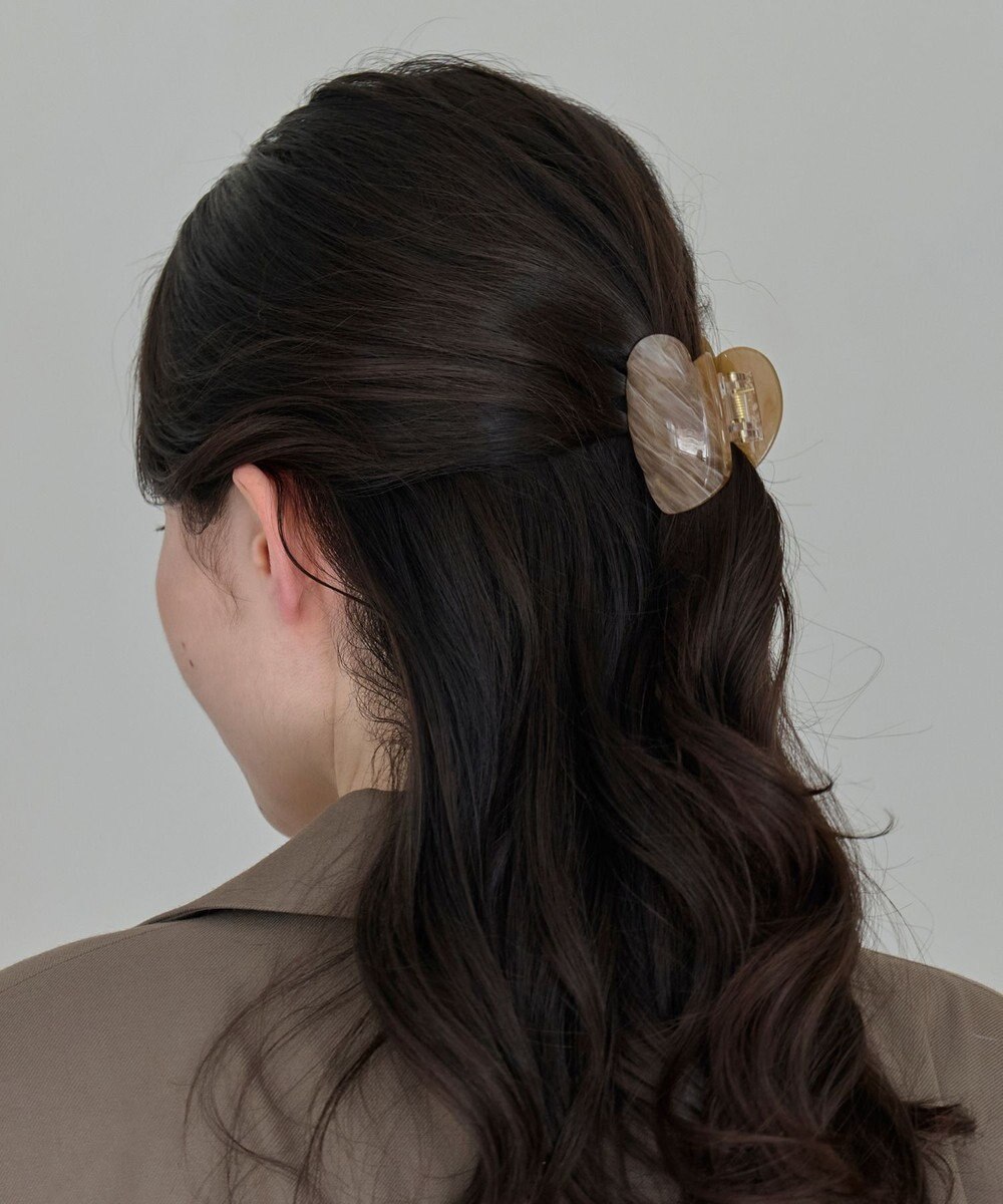 Phoebe マーブルハートバンスクリップ　ブラウン 