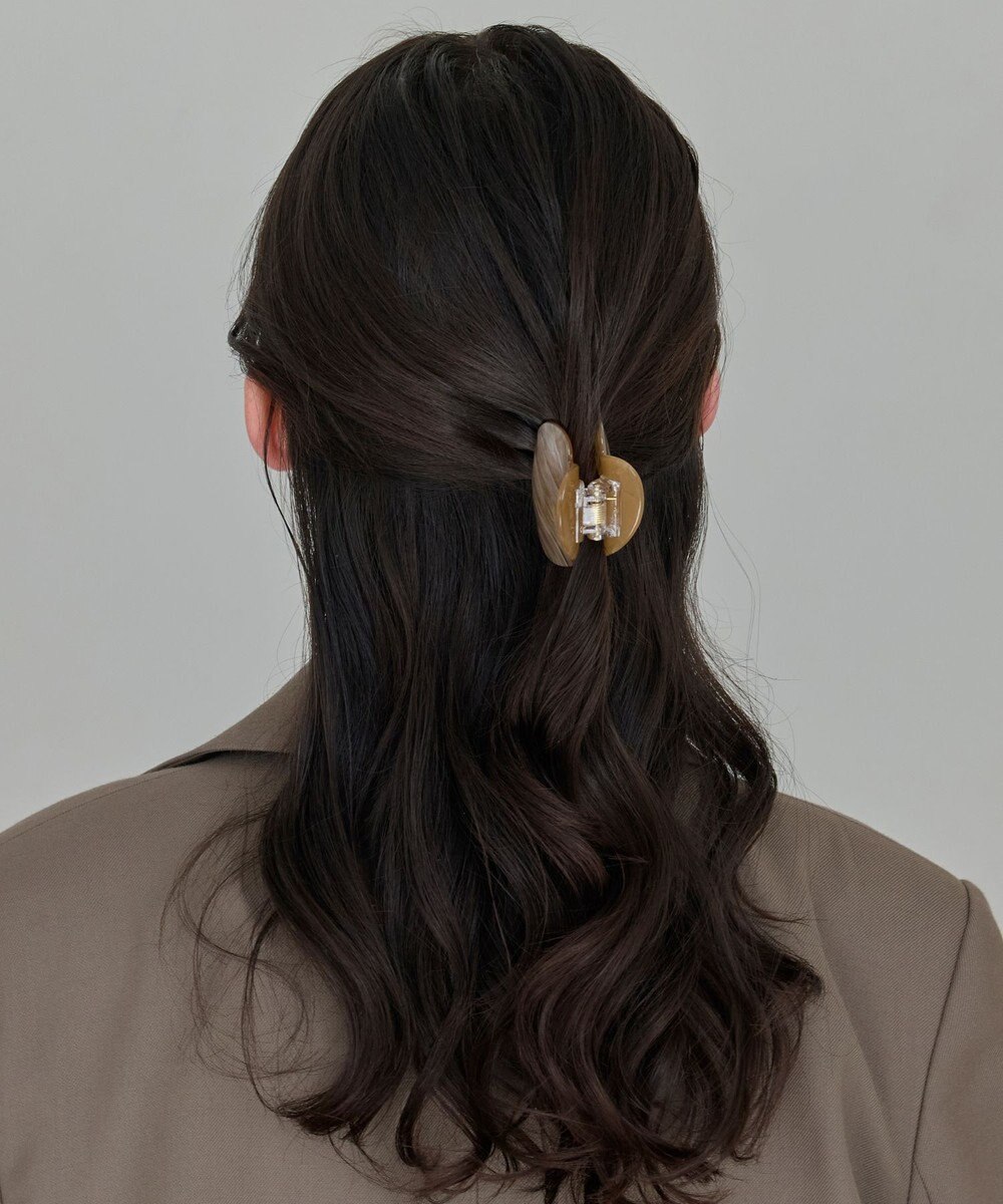 Phoebe マーブルハートバンスクリップ　ブラウン 