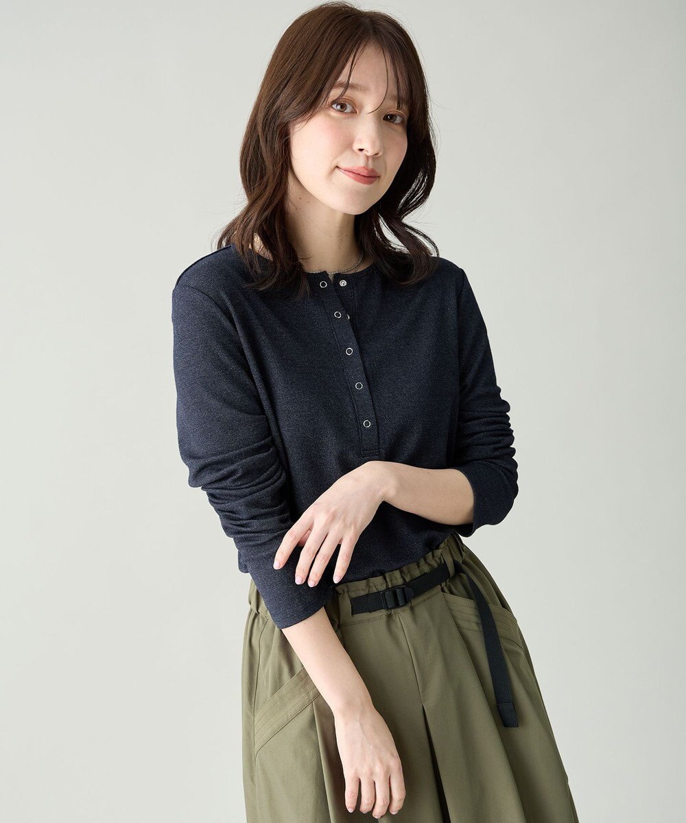 ANY クリアラメフライスヘンリーネックプルオーバー 