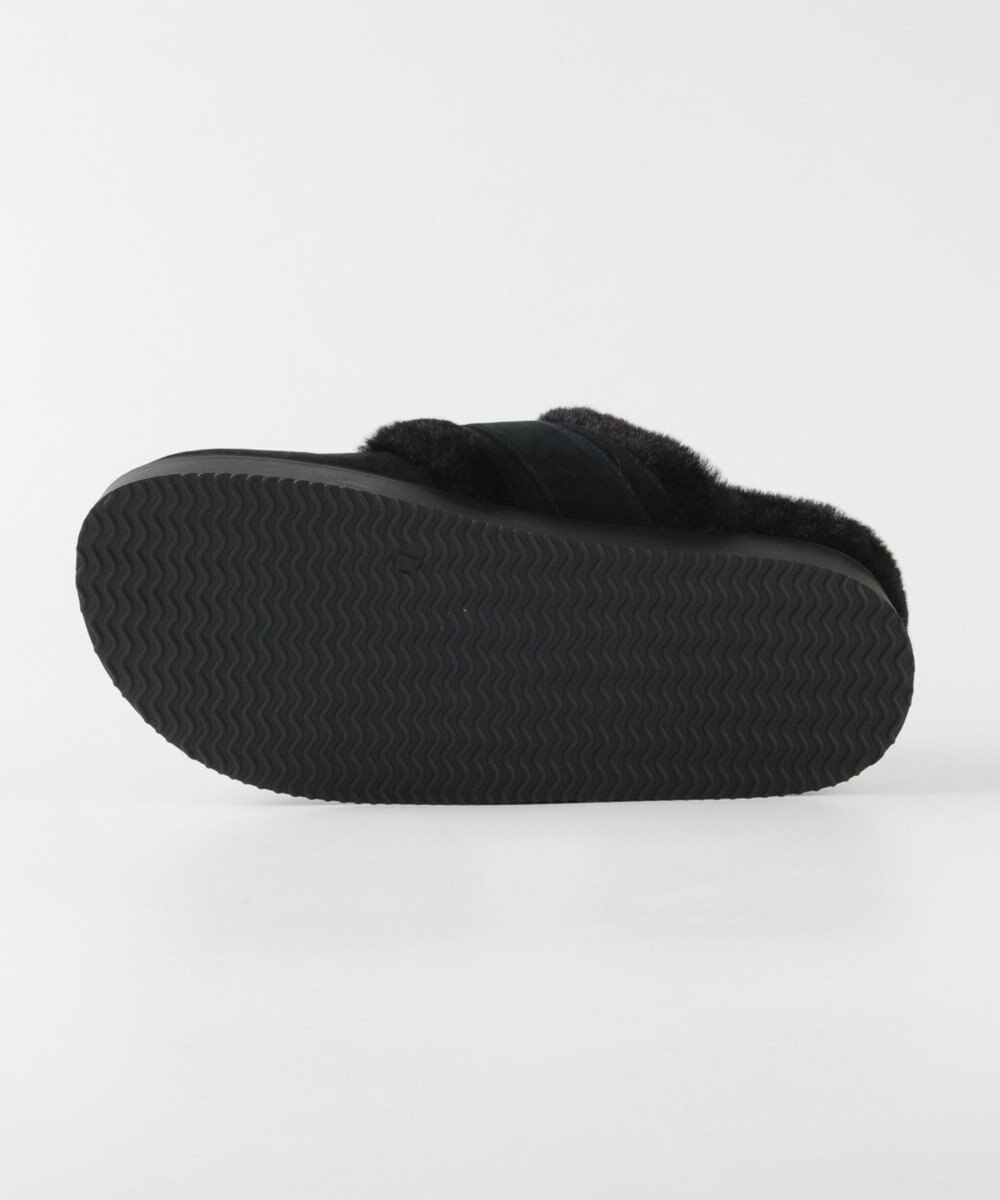 STEVE MADDEN COZY-UP ファーバックルサボ 