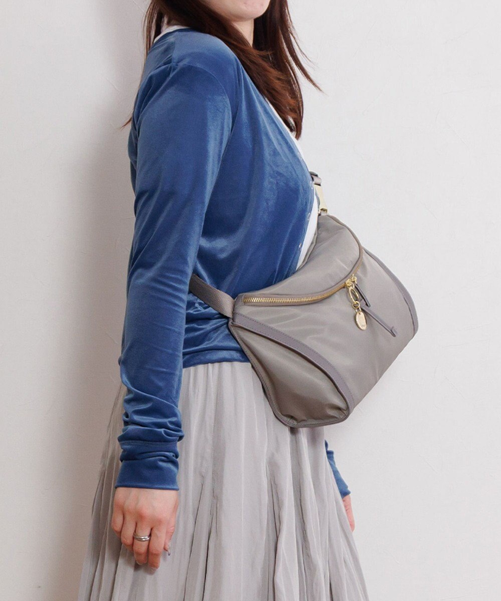 ACE BAGS & LUGGAGE HAyU × ace.  ユッカ ショルダーバッグ 17835 