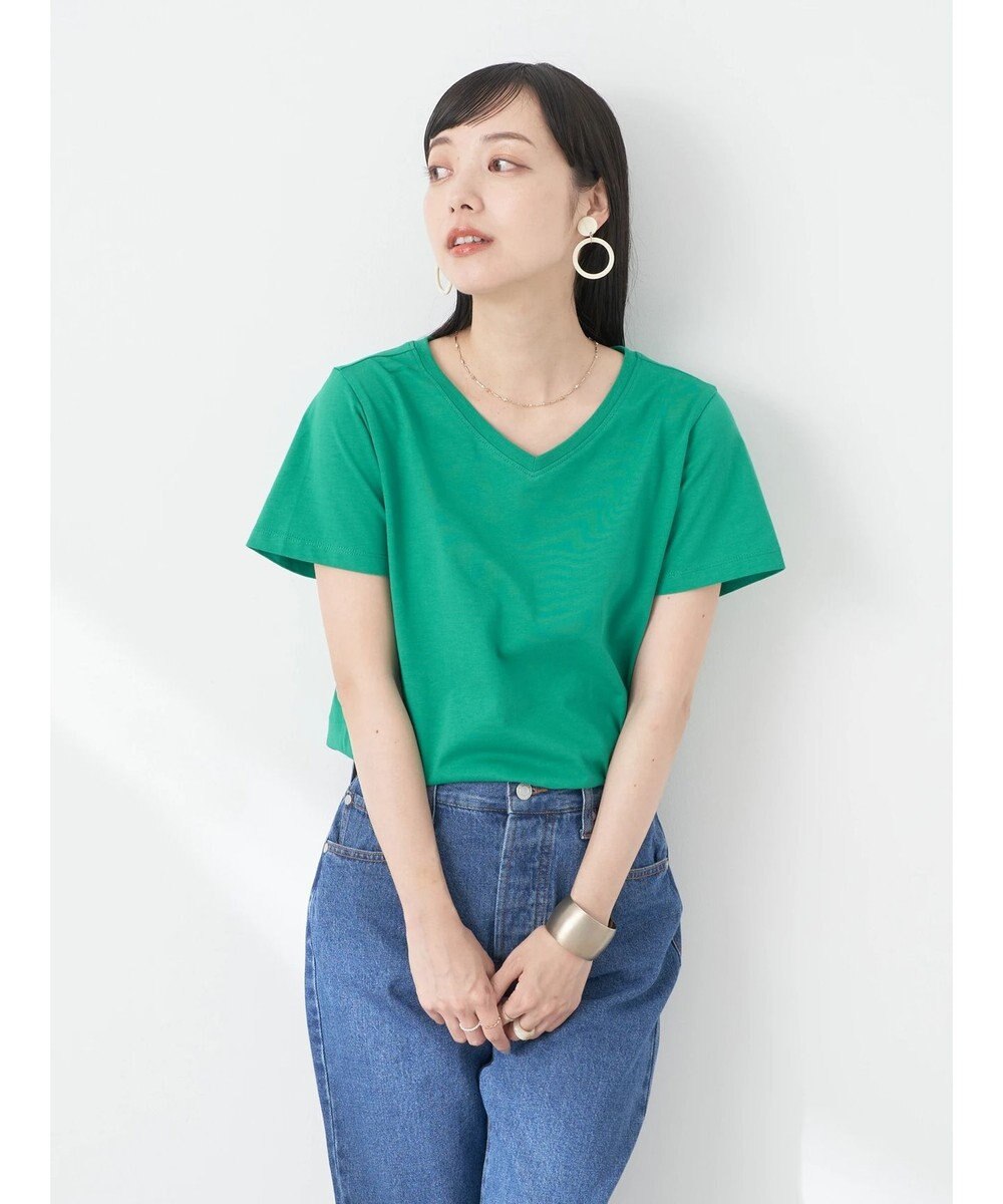 earth music&ecology ＶネックＴシャツ（汗じみ防止） 