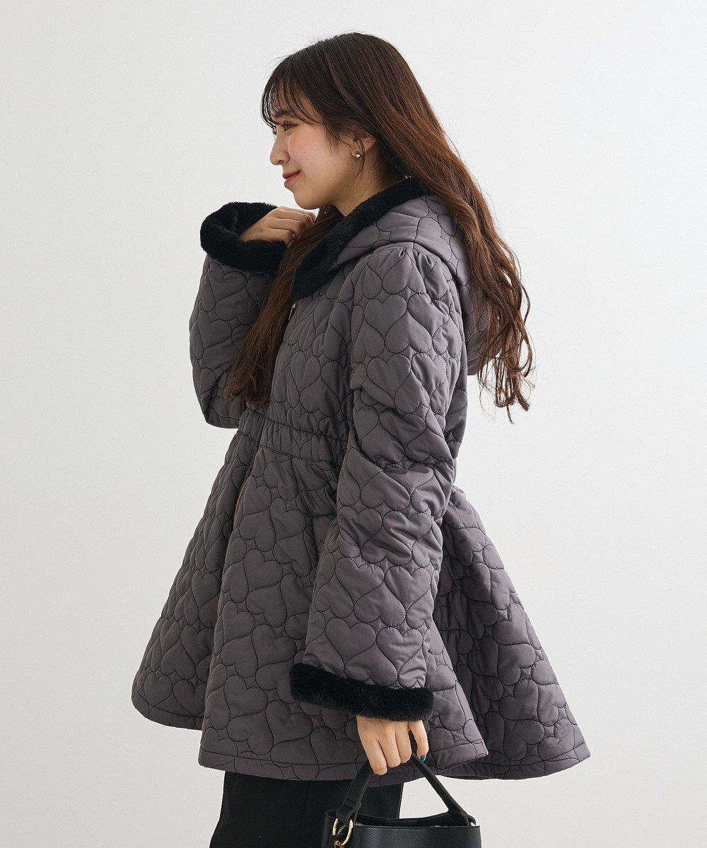 Green Parks ・ｓｗｉｎｇ　ｂｙ　ハートキルトフレアコート 