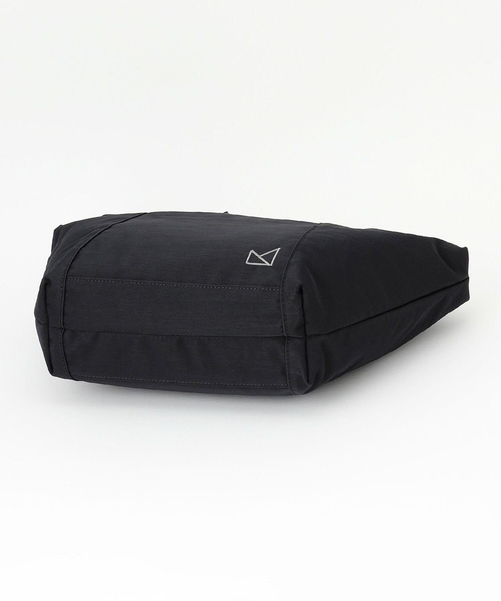 LA BAGAGERIE 【maison vert】 【トラベルにぴったり！】メニーポケットボディショルダーバッグ 