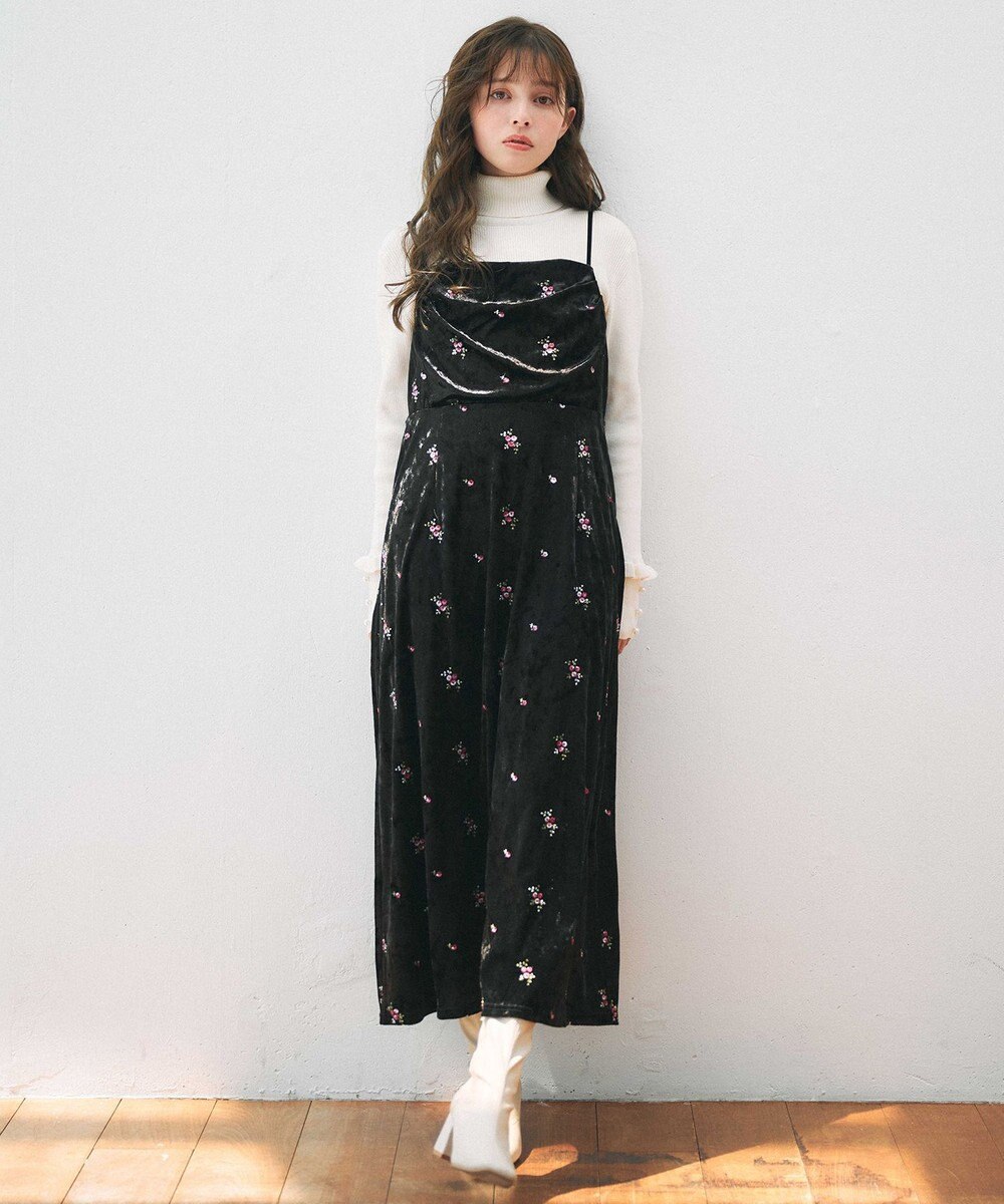 Feroux パールボタン リブタートル ニット 