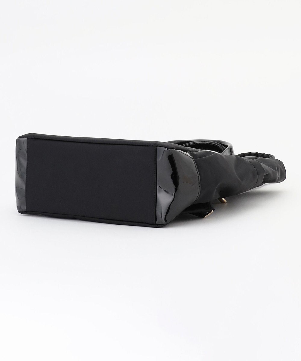 LA BAGAGERIE ツイルナイロン×エナメル リュックサック 