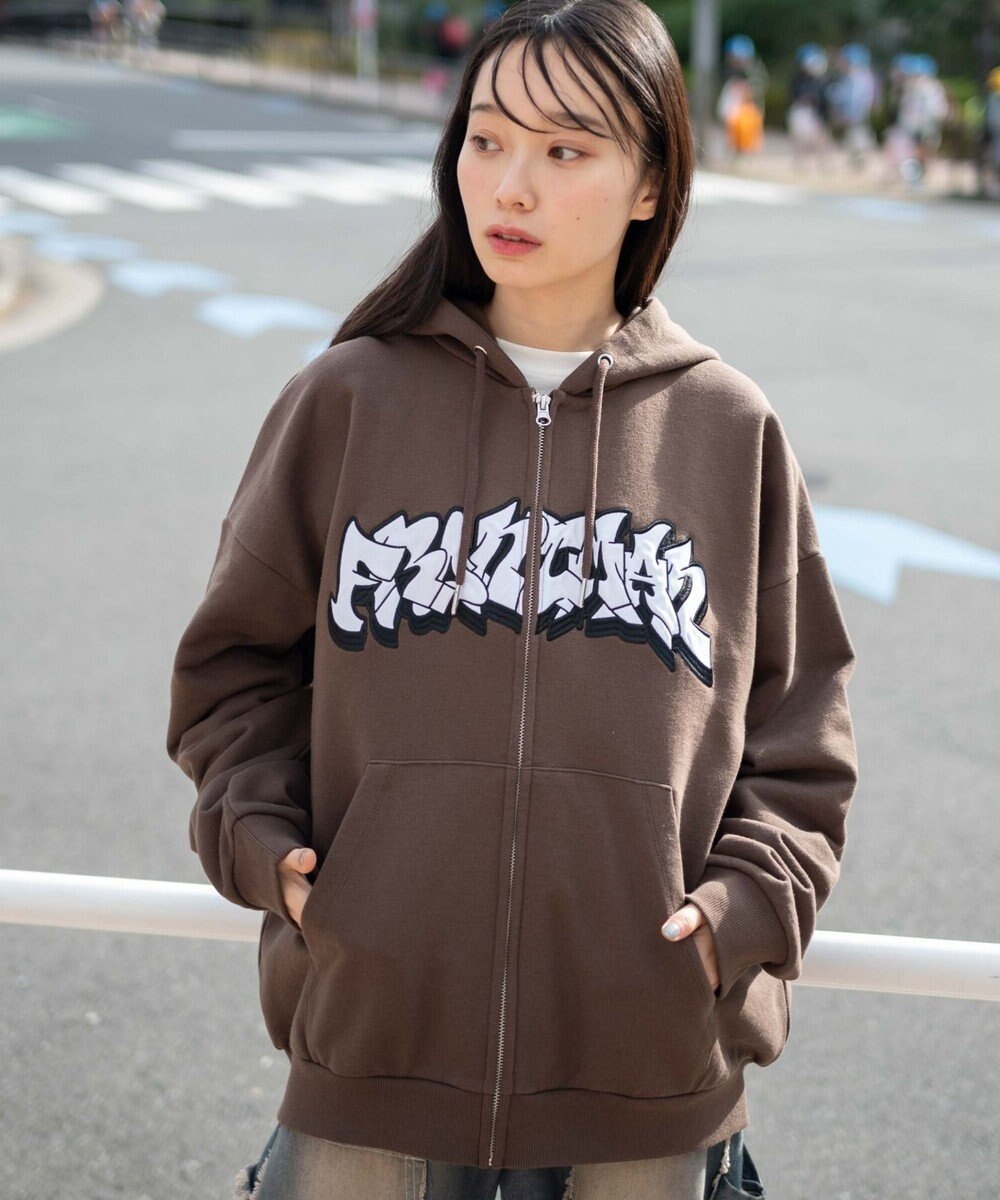 WEGO 【ユニセックス着用ITEM】ワッペンロゴZIPパーカー 
