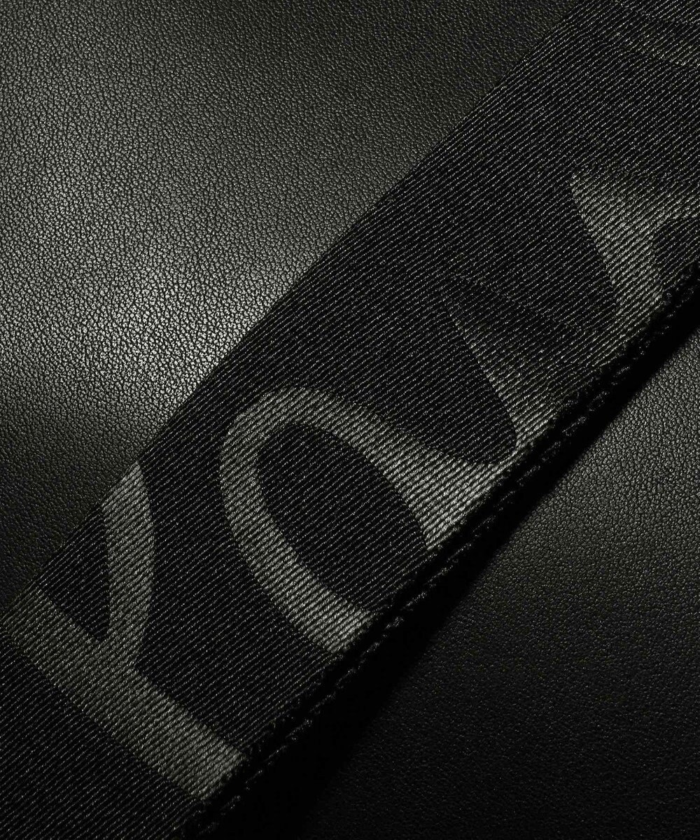 Paul Smith ロゴエンボス ミニショルダーバッグ 