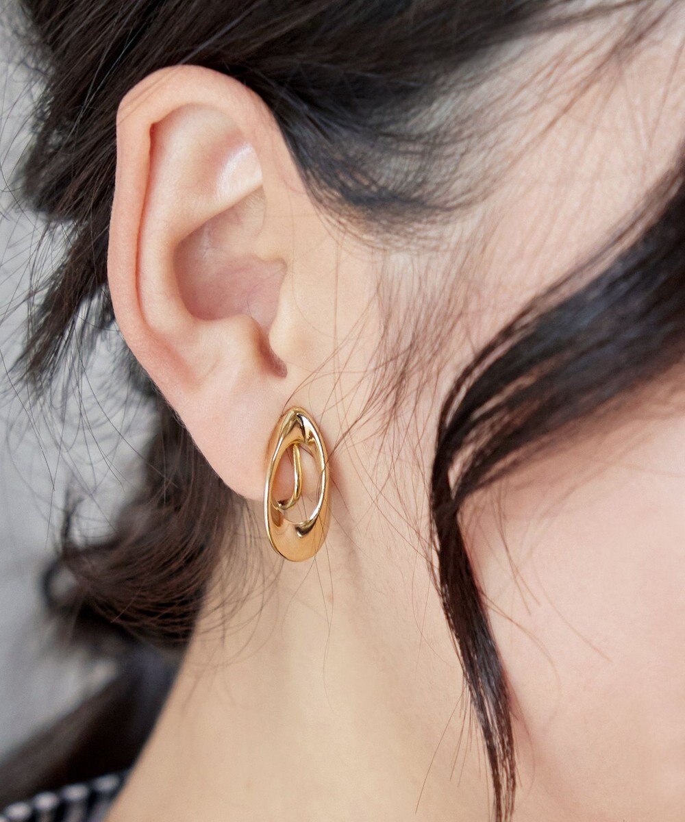 Tiaclasse 【安田美沙子さん着用・金属アレルギー対応】ツイストドロップイヤリング 