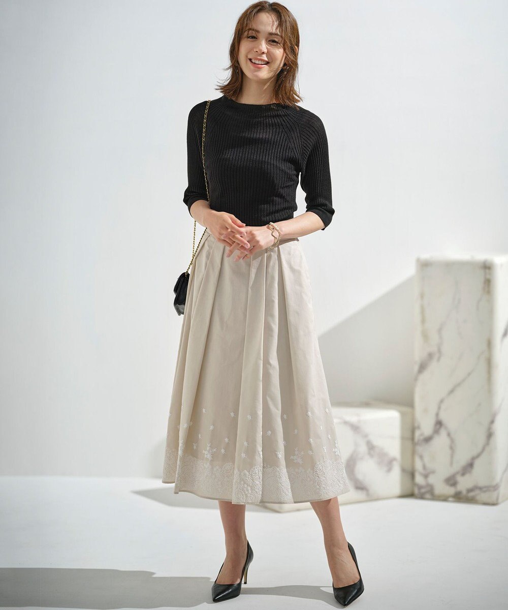 組曲 レースパネルプリント タックフレアスカート 
