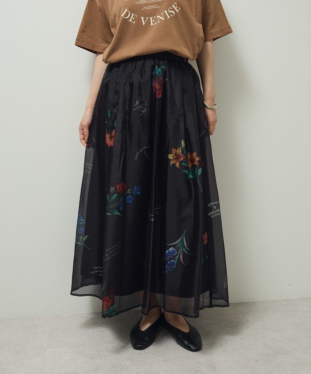 Green Parks ・ＳＵＧＡＲ　ＳＰＯＯＮ　フラワーｐｔシアーフレアスカート 