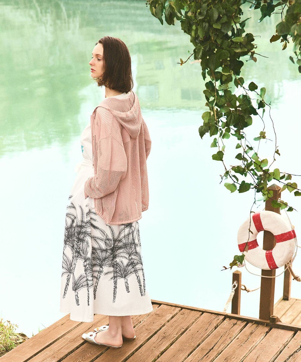 GRACE CONTINENTAL ボーダーメッシュフーディ 