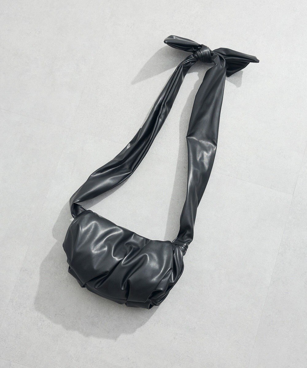 Green Parks ・ＱＵＯＮ　ギャザーリボンショルダー 