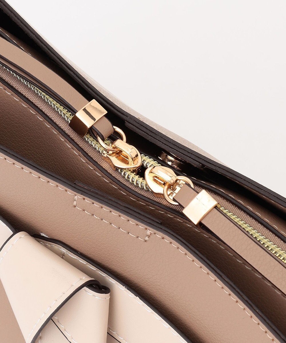 LA BAGAGERIE 【maison vert】 【超軽量・多収納】バイカラーリボンショルダーバッグ 