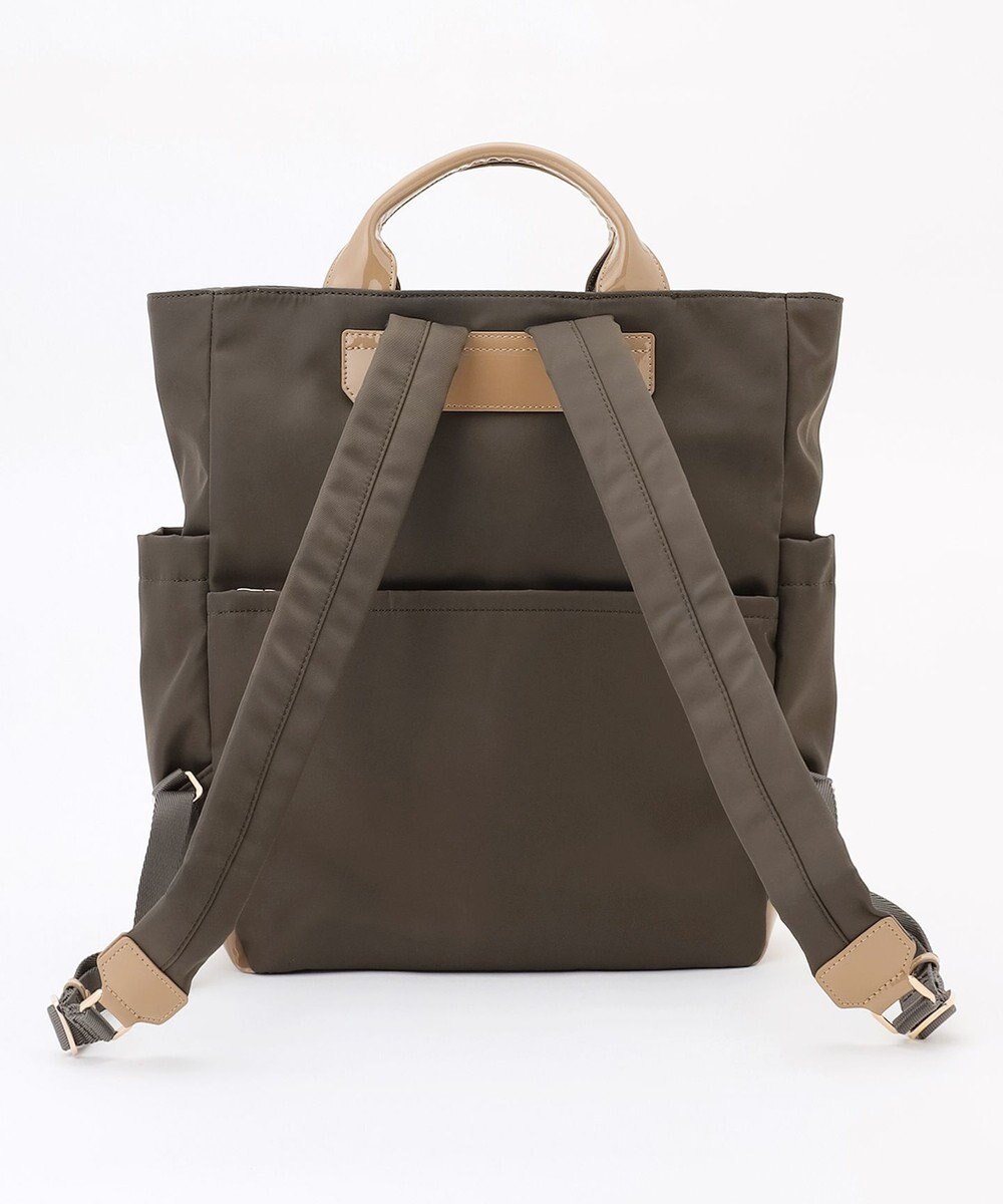 LA BAGAGERIE ツイルナイロン×エナメル リュックサック 