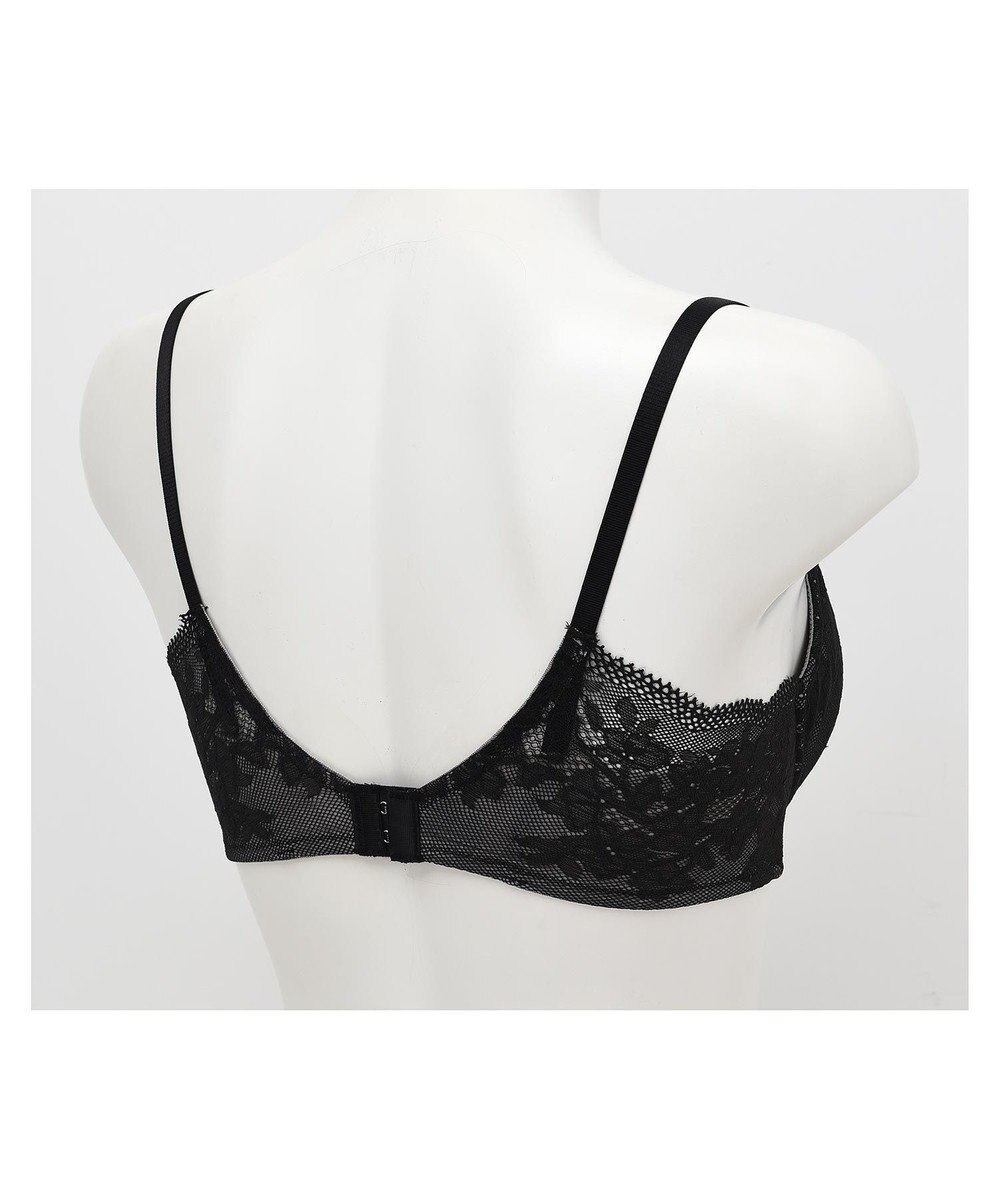 une nana cool Happy bloom ぷっくり上胸と背中すっきり BRAGENIC 