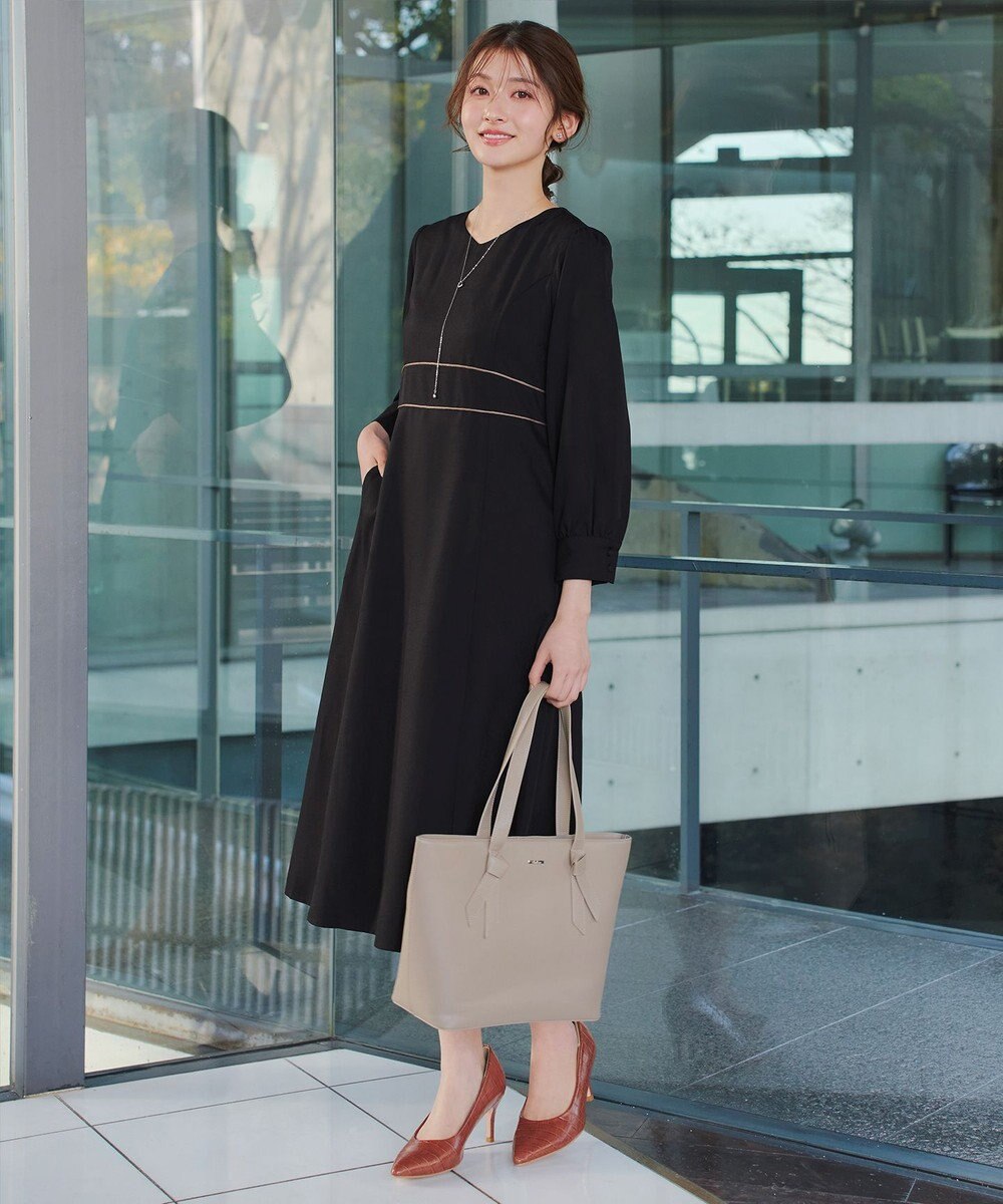 Tiaclasse L パイピングフレアワンピース 