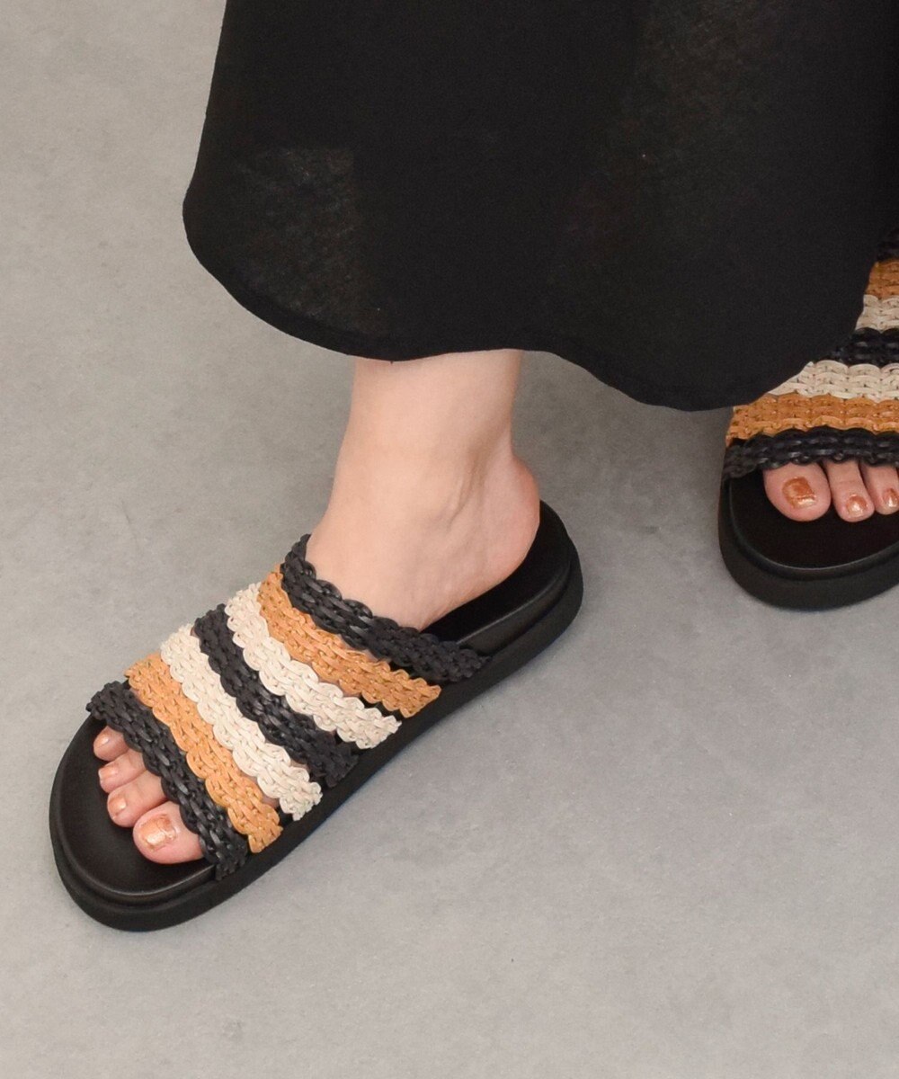 INTER-CHAUSSURES 【ANGEL ALARCON】フットベッドラフィアサンダル 