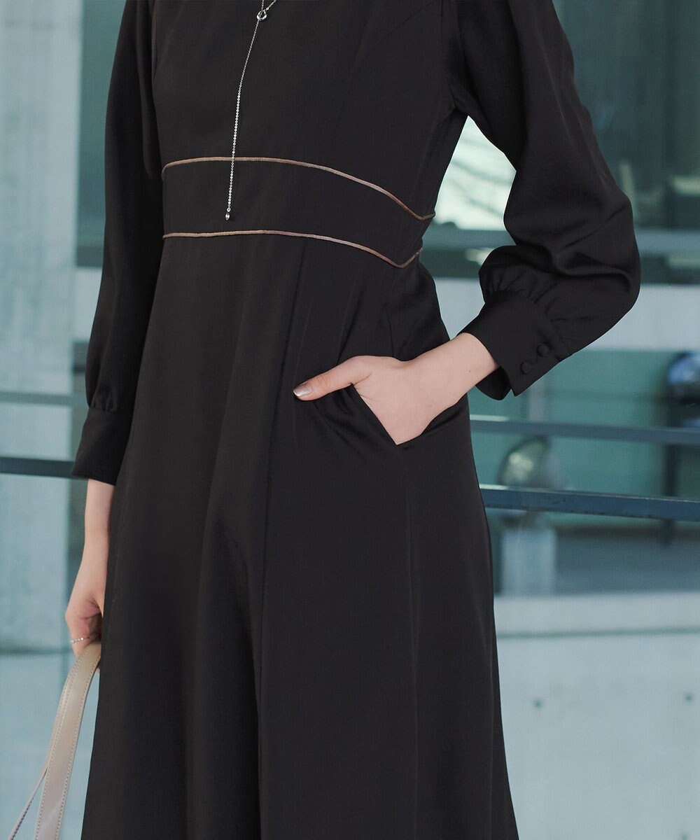 Tiaclasse L パイピングフレアワンピース 