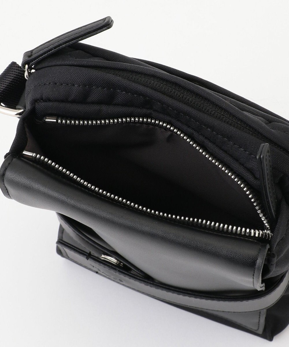 Y'SACCS ベルトスクエアミニマムショルダーバッグ 