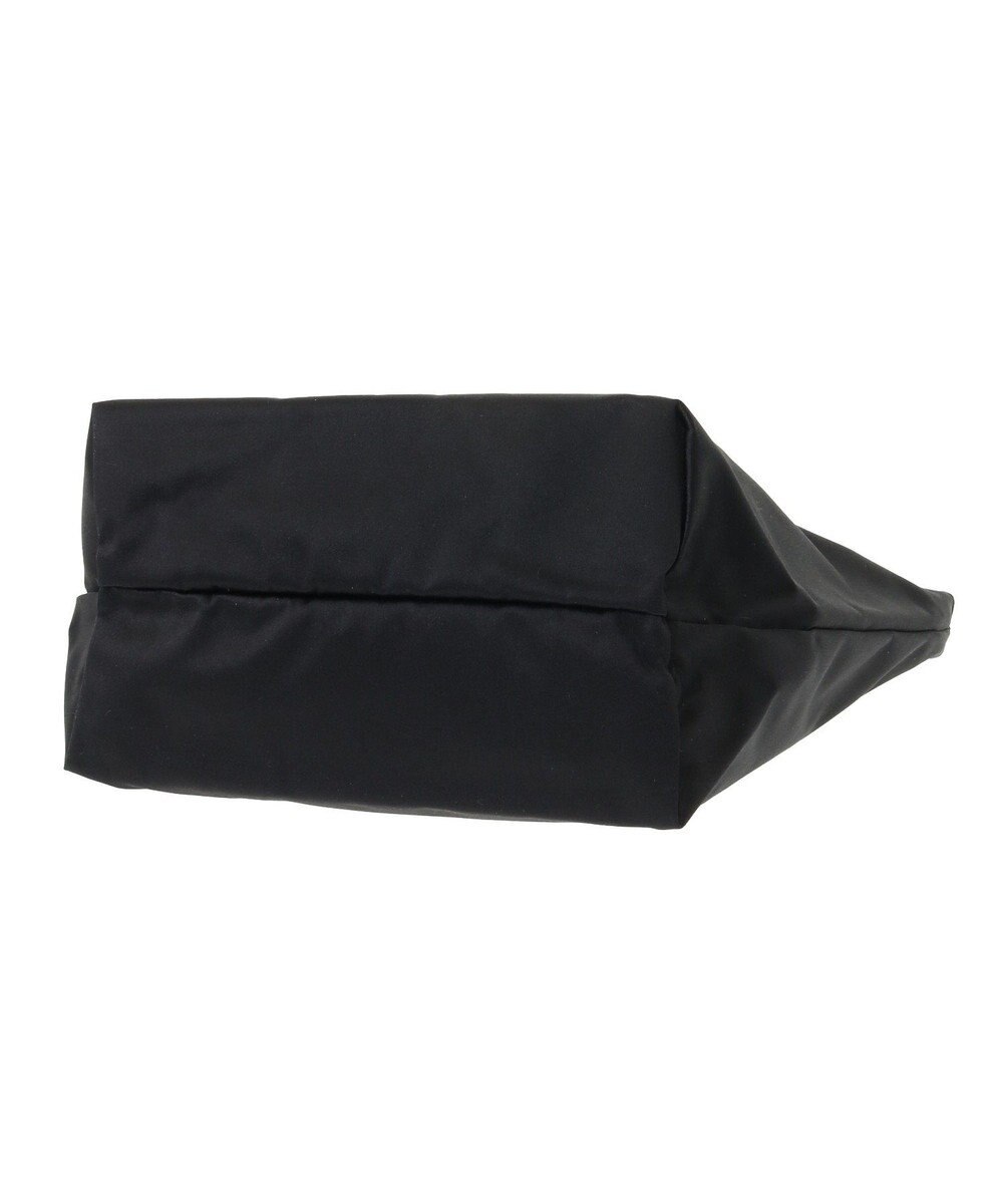 Maison de FLEUR EC限定フレームロゴサテンバッグ 