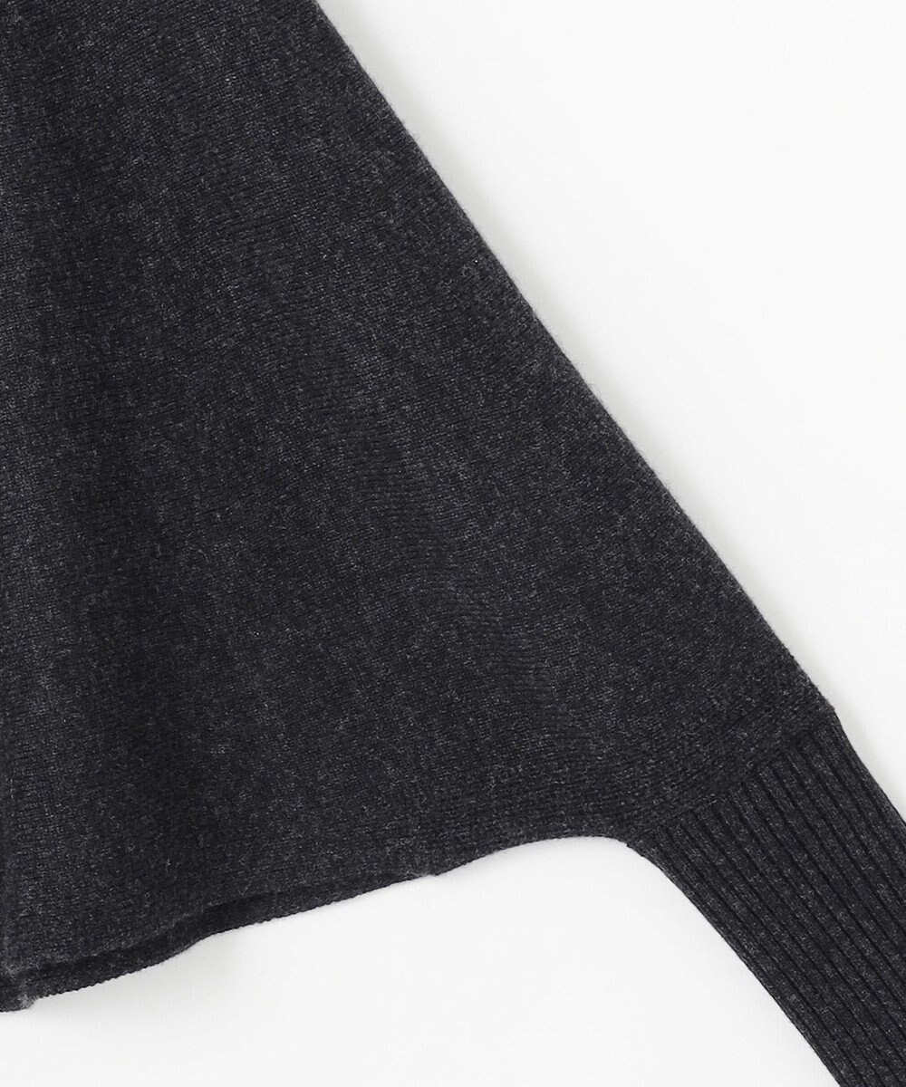 自由区 【カトリエムブーケ】Soyeux touche ポンチョニット 