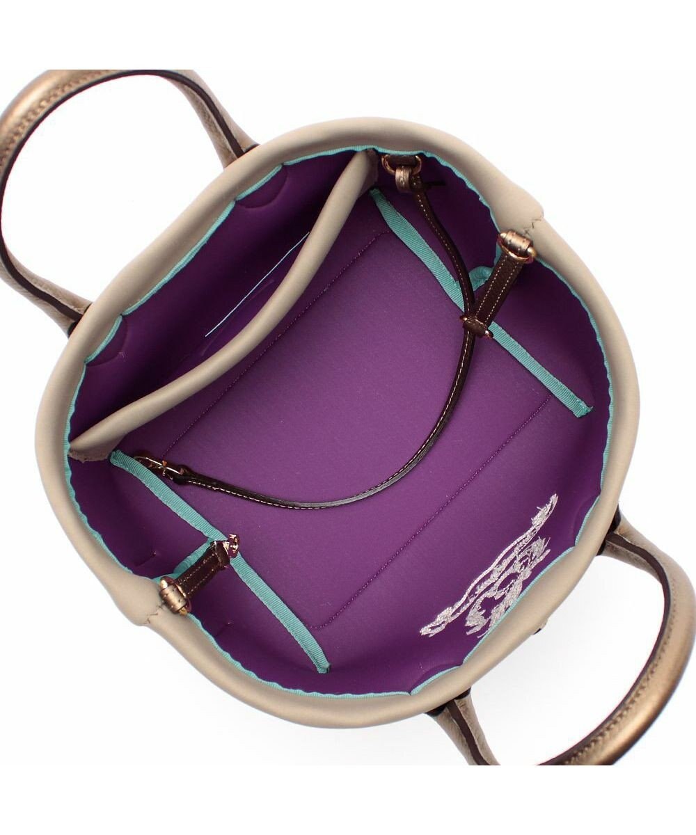 A.D.M.J. 【魔法の様に軽い】マジックライトステッチ刺しゅうトートS 