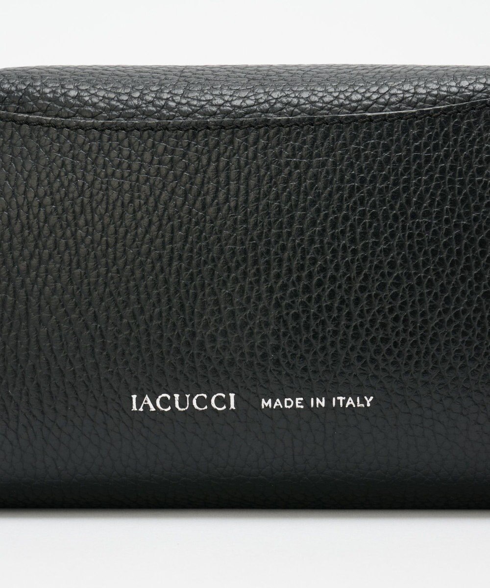 IACUCCI アバ ウォレットショルダー CERVO 