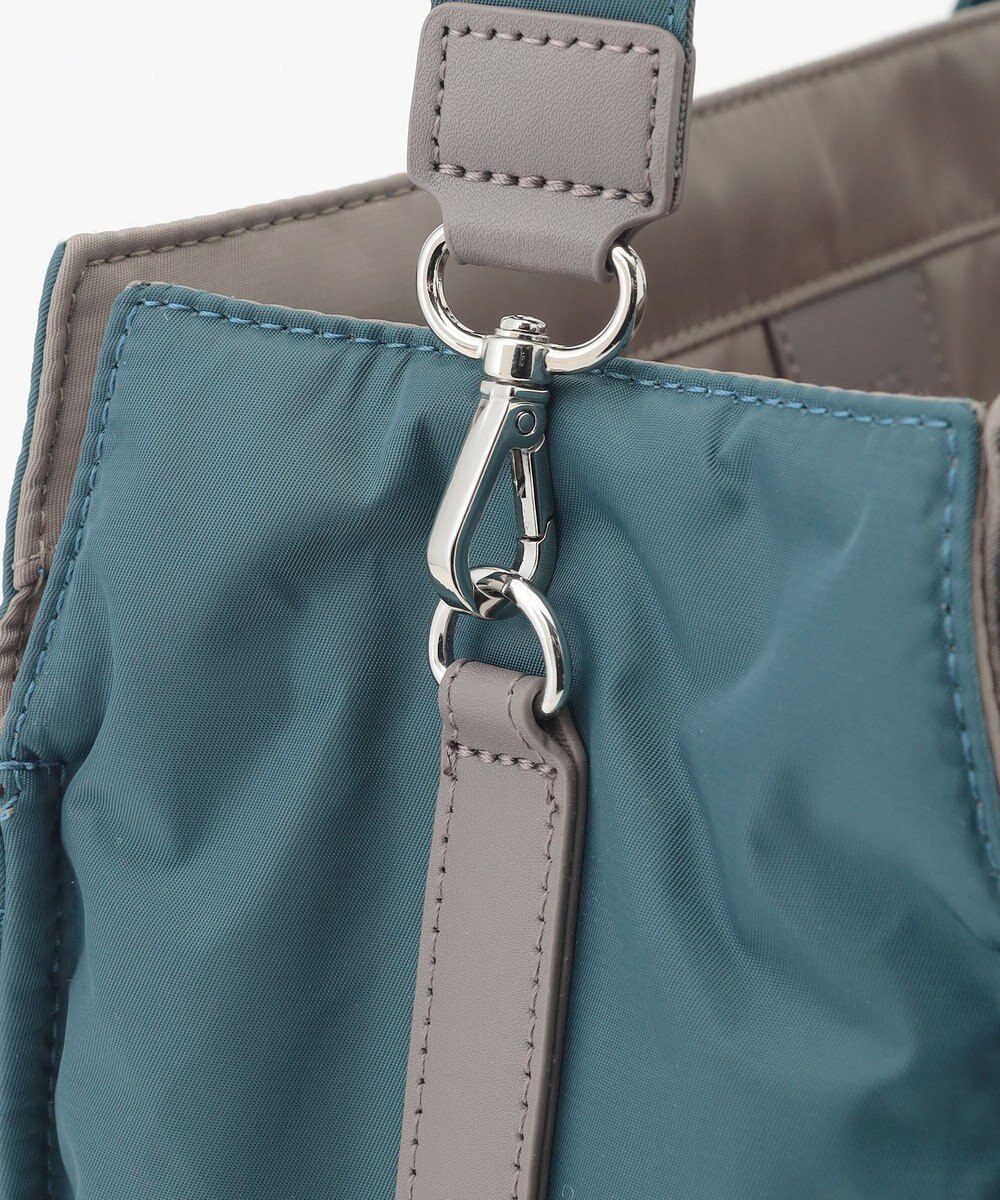 Y'SACCS 【ムック本掲載】ツイルナイロン　スクエアトート　Mサイズ 