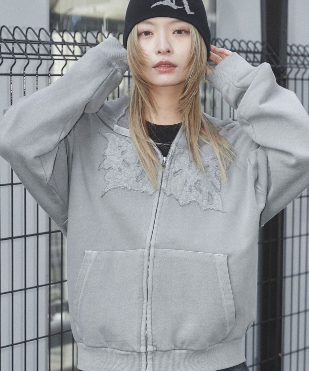 WEGO 【ユニセックス着用ITEM】ピグメントダメージアップリケZIPパーカー 