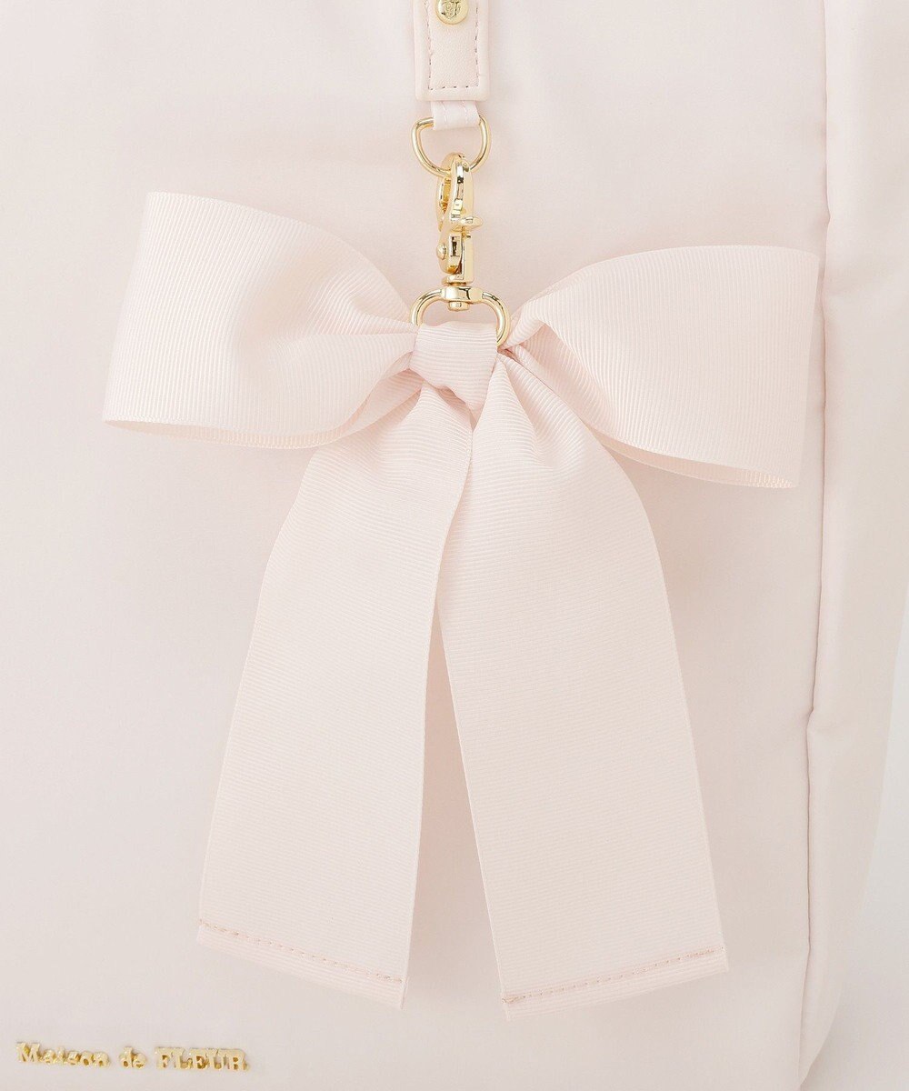 Maison de FLEUR リボンチャーム付き3ルームトートバッグ 