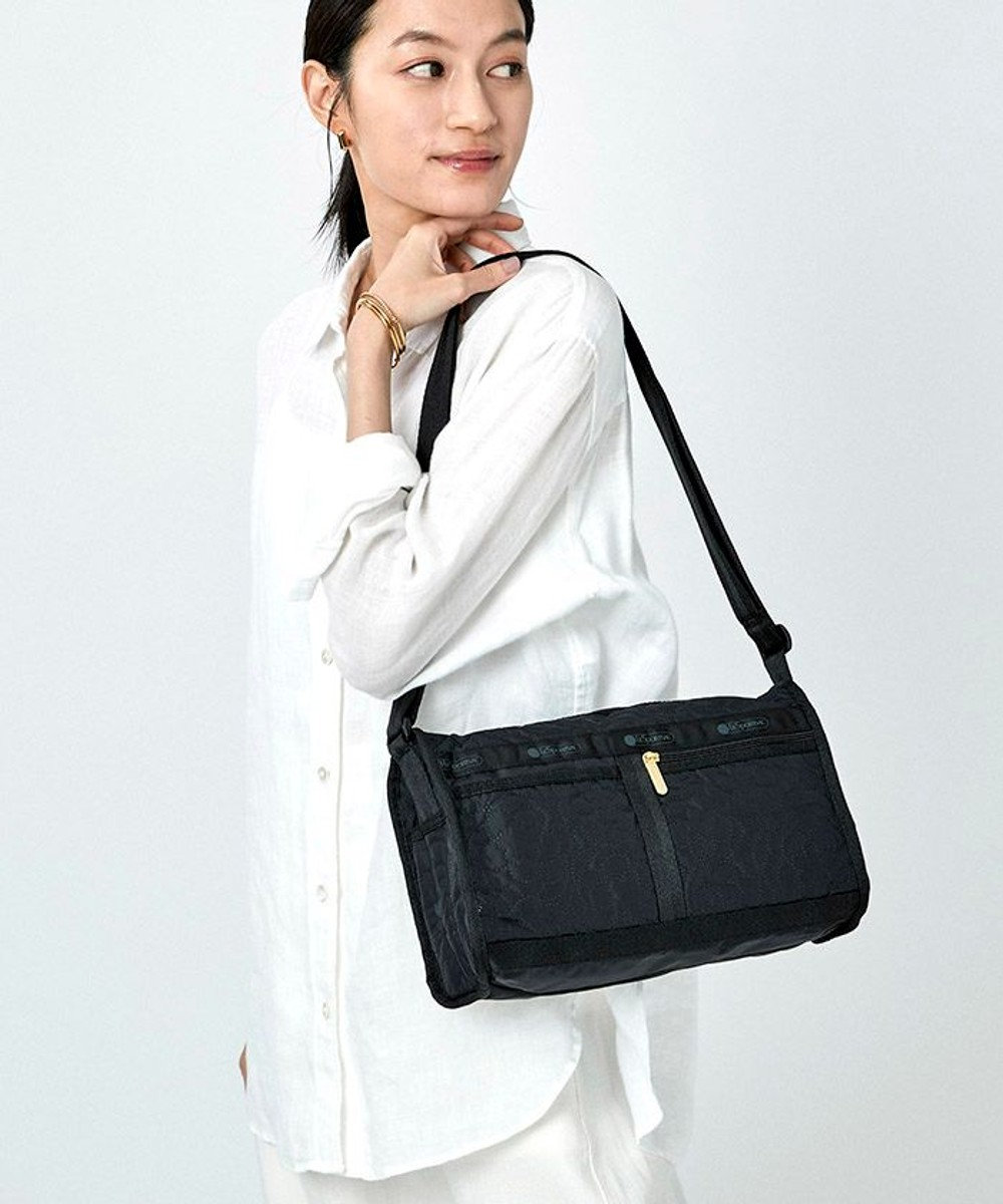 LeSportsac 【日本限定】DELUXE SHOULDER SATCHEL/パフィーブロッサムズ 