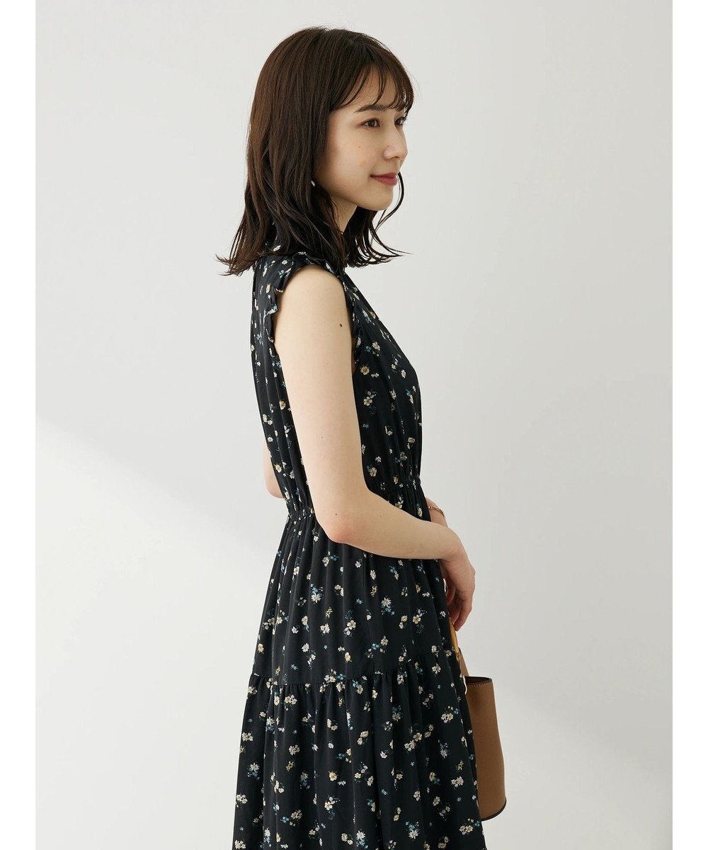Green Parks ・ＥＬＥＮＣＡＲＥ　ＤＵＥ　フラワーｐｔティアードワンピ 