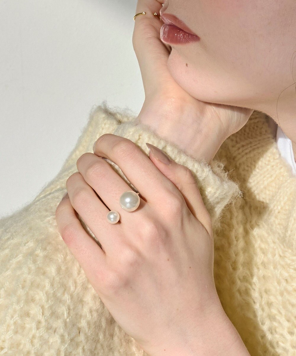 Phoebe 〈シリーズ累計販売10000点突破！〉≪TV番組着用商品≫Eye catchingパールリング 