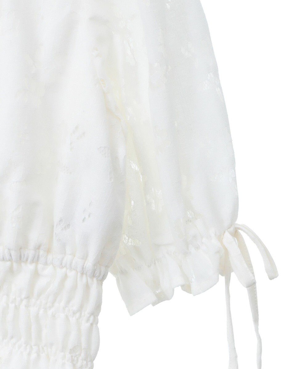 earth music&ecology 透かし花柄ブラウス 