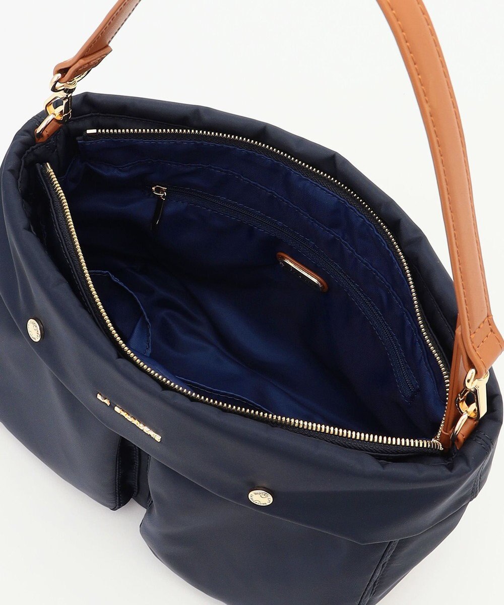 LA BAGAGERIE ダブルフロントポケット2WAYショルダー 