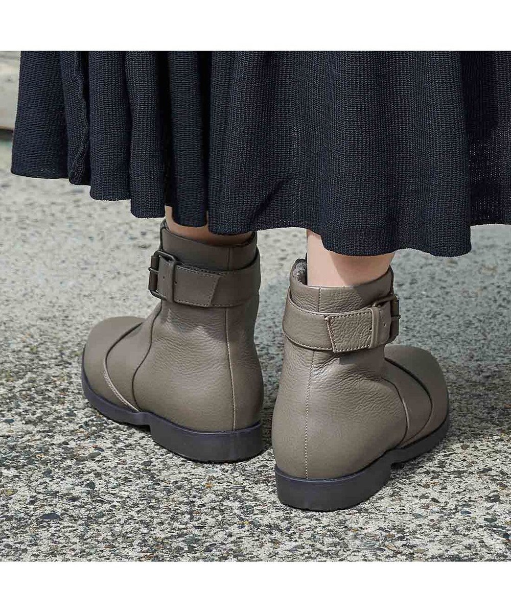 ing <ing>【WEB限定】ベルトデザインショートブーツ 