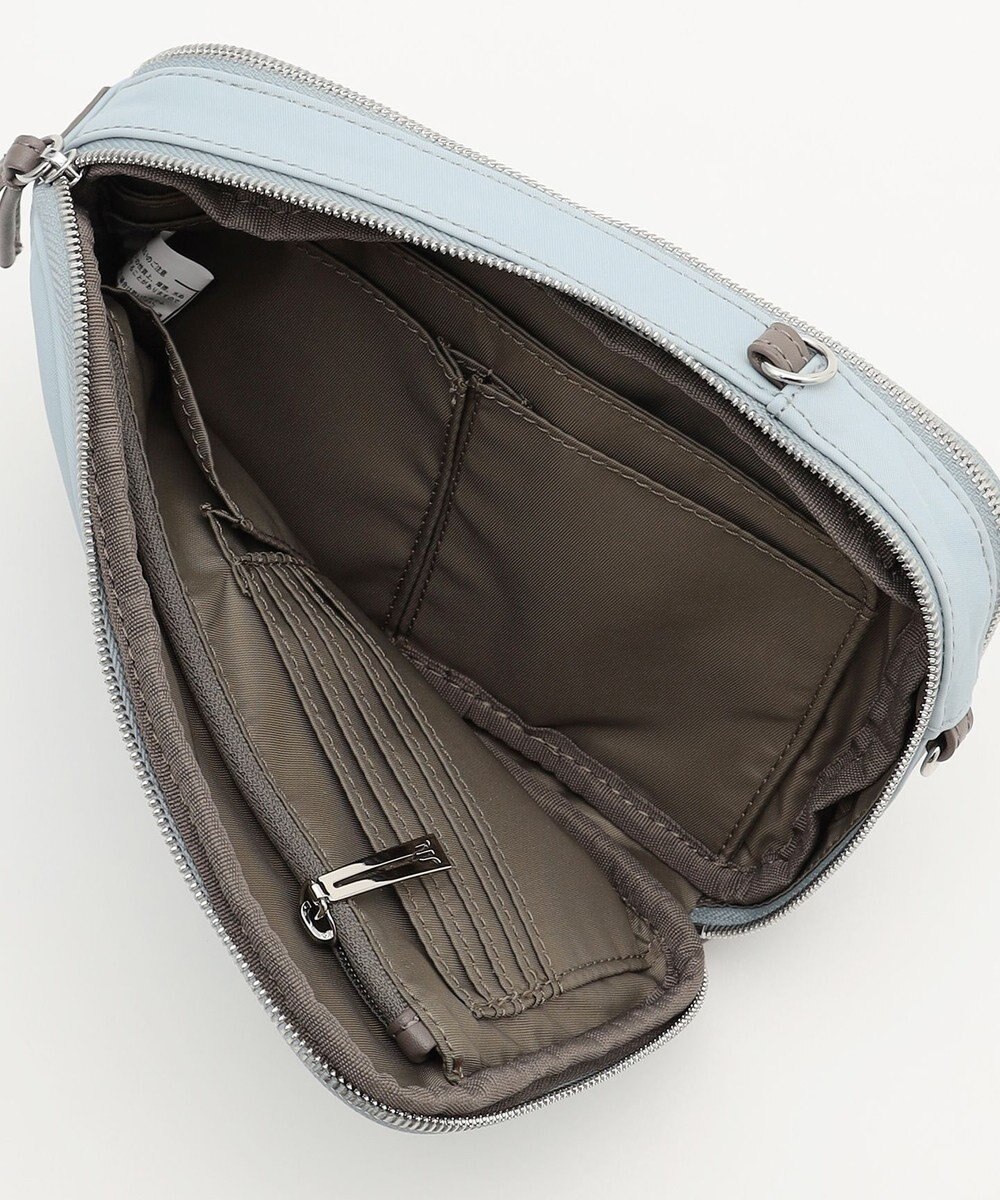 Y'SACCS ナイロン×リサイクルレザー　コンビマルチポシェット 