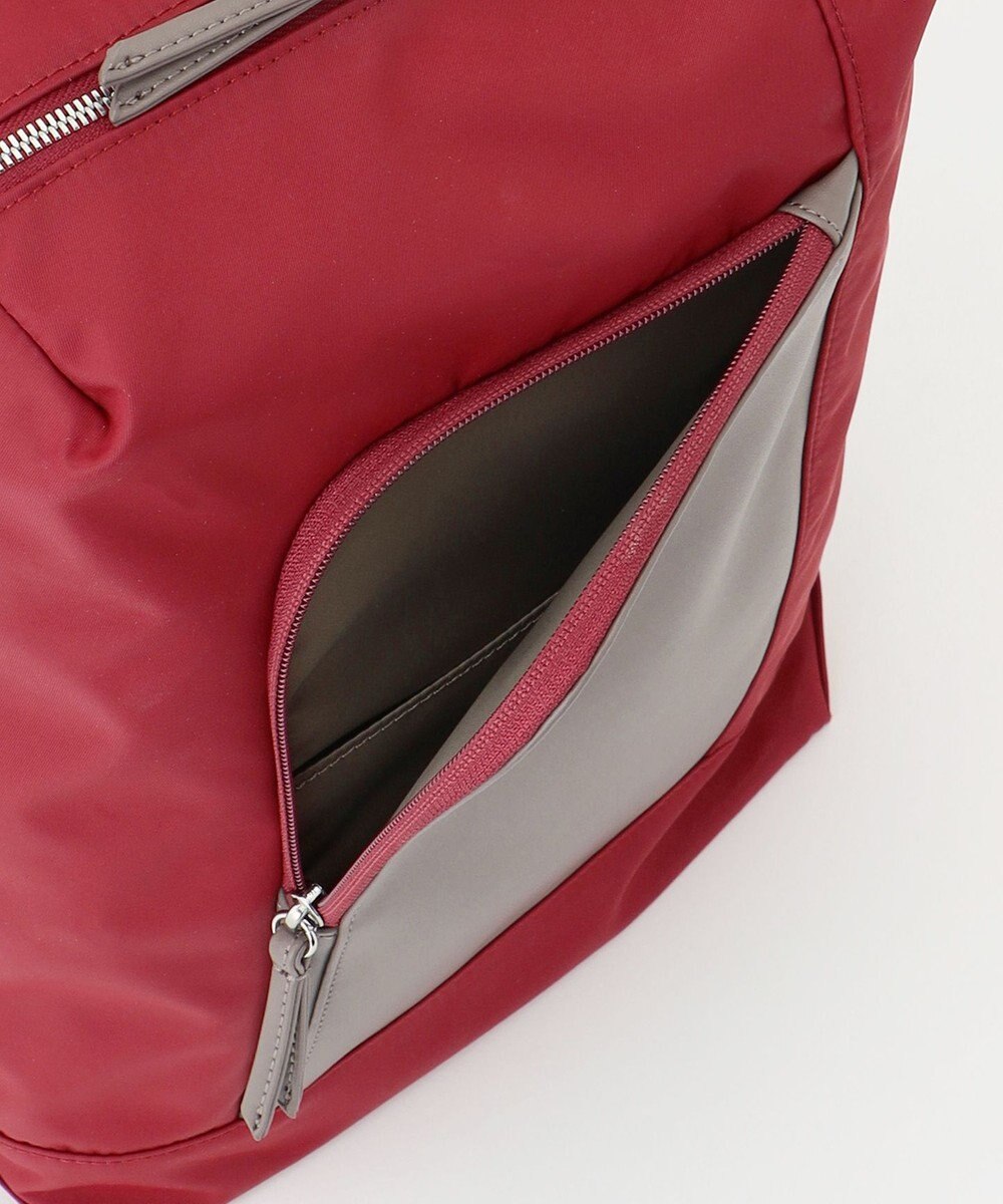 Y'SACCS ナイロン×リサイクルレザー　コンビマルチリュック 