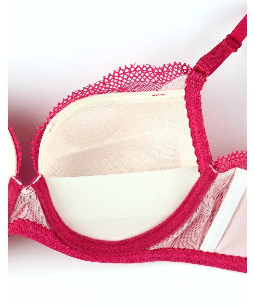 une nana cool Happy bloom ぷっくり上胸と背中すっきり BRAGENIC 