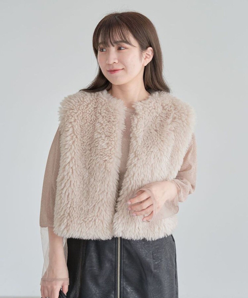 Green Parks ・ＥＬＥＮＣＡＲＥ　ＤＵＥ　シープファーショートベスト Light Beige