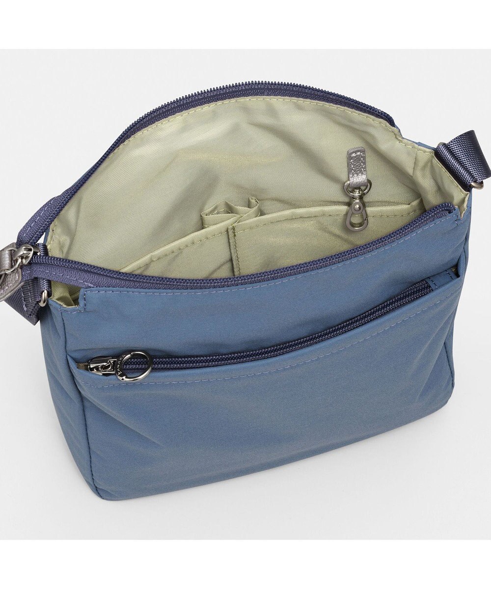 ACE BAGS & LUGGAGE Kanana project PJ8-3rd LTD ブリーズライト ショルダーバッグ  縦型 20133 カナナ 