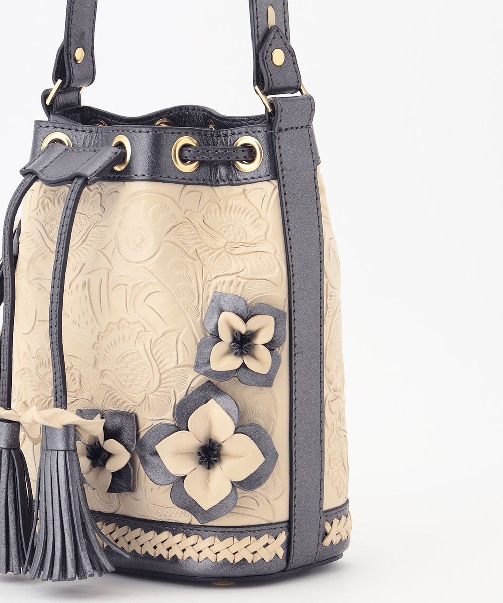 GRACE CONTINENTAL Flower Motif Bag 