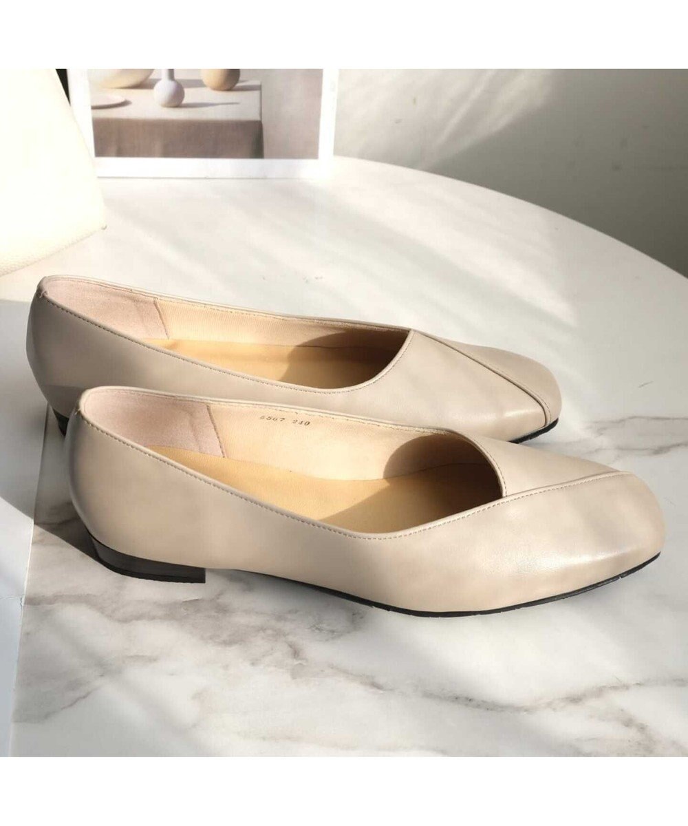 Pointer 日本製 本革Vカットパンプス 