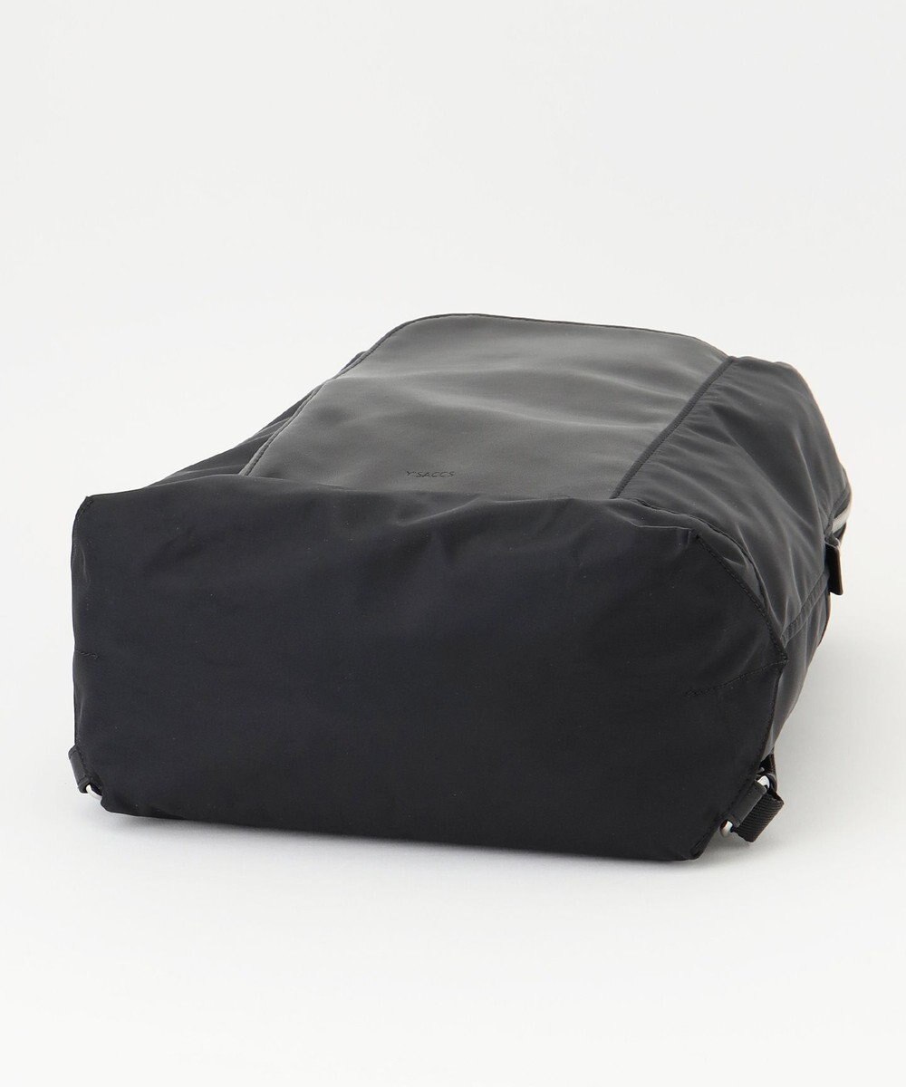 Y'SACCS ナイロン×リサイクルレザー　コンビマルチリュック 