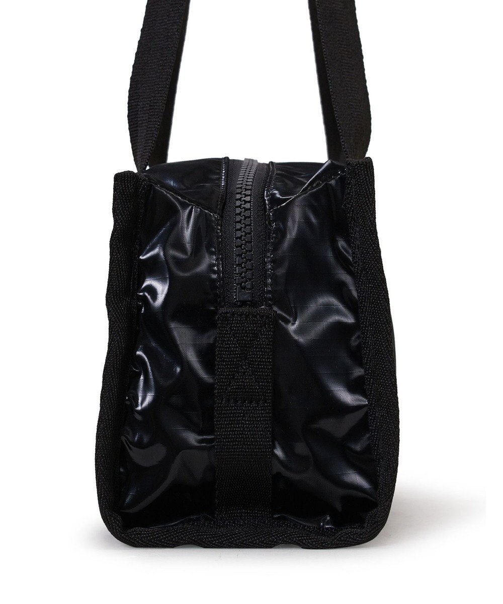 LeSportsac E/W SQUARE SHOULDER /ブラックシャイン 